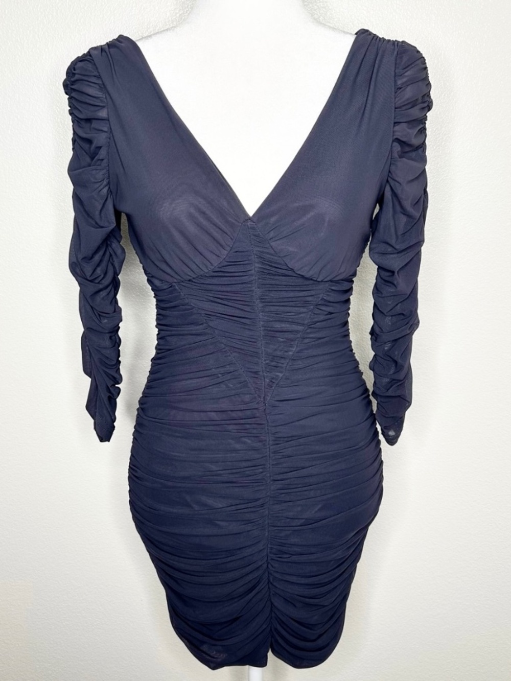 ASOS Womens Gray V-Neck Ruched Mesh Mini Bodycon Dress Size 4 EUC